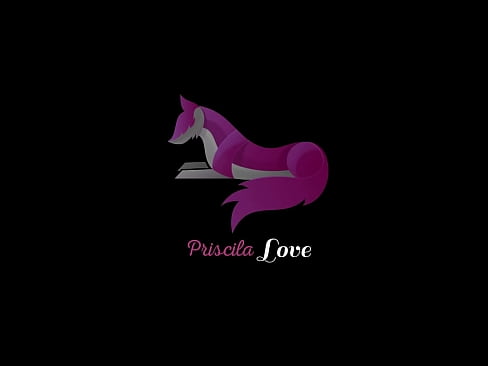 ❤️ Meus pais me deixaram sozinho com minha irmã e eu derramei leite em seus seios. Porno vídeo em nós ️❤
