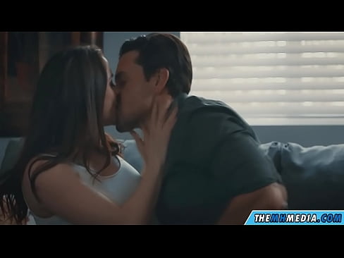 ❤️ Sexo romântico com uma boa mãe mocinha Porno vídeo em nós ️❤
